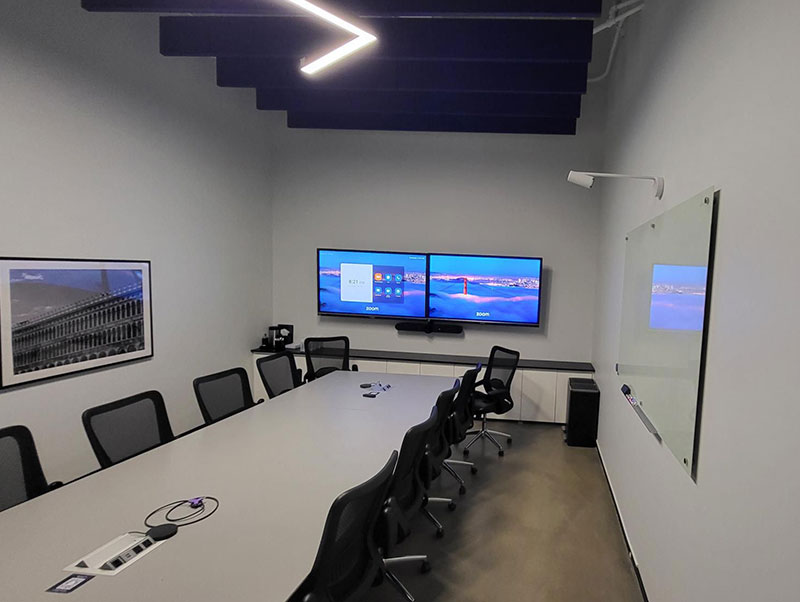 iq office king and university 3