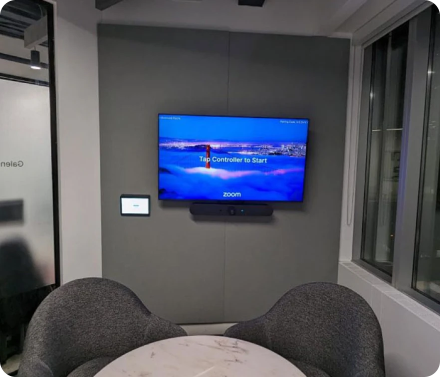 Small Huddle Rooms 11
